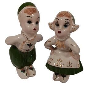 Vintage Holland Kissing Boy Girl Dutch Mold Figurines Glazed Ceramic Green Gold